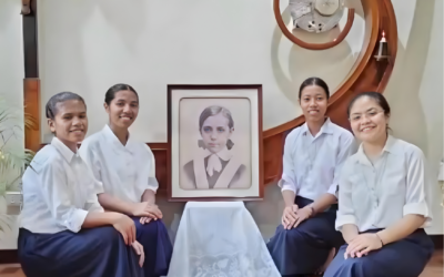 Celebrating Antoñita: Hand in hand with our postulants in Manila