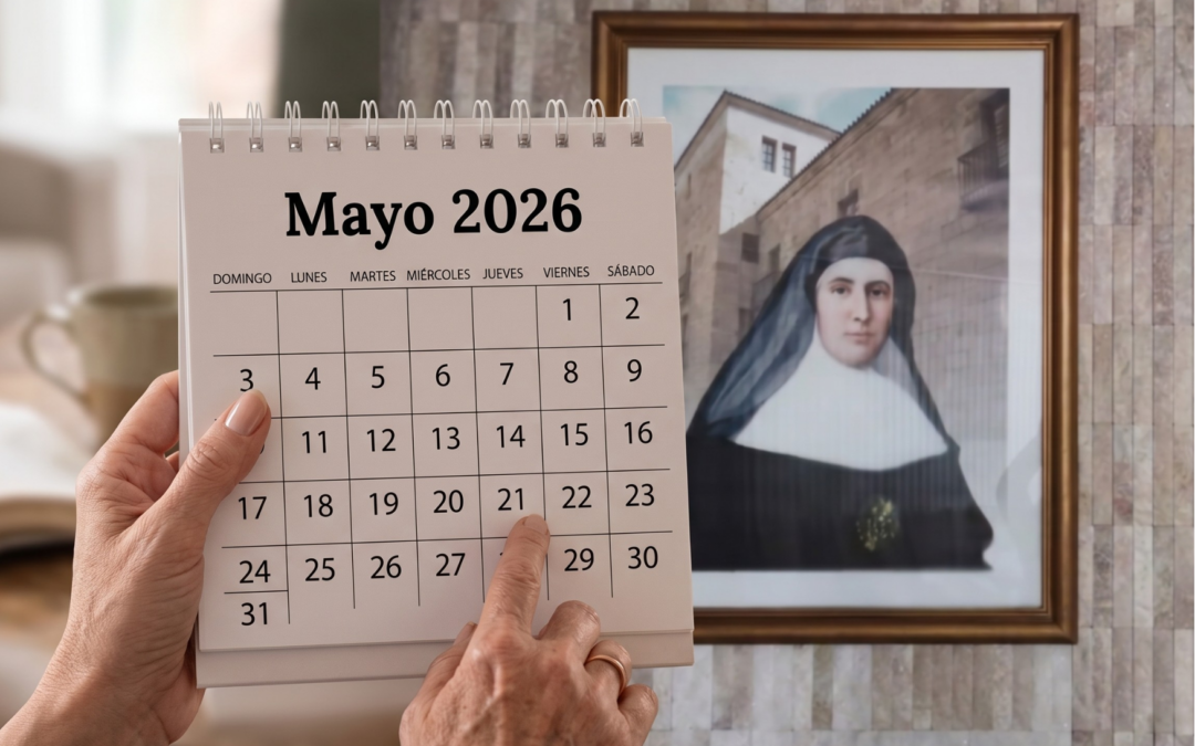 Mayo con M de Madre Cándida y María